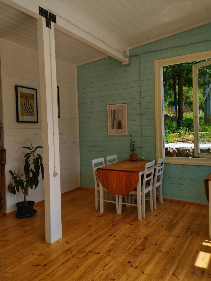 Hotel Brotseulebi Ambrolauri Esterno foto