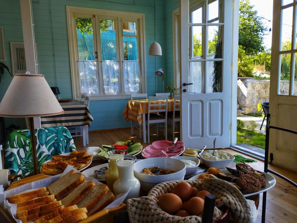 Hotel Brotseulebi Ambrolauri Esterno foto